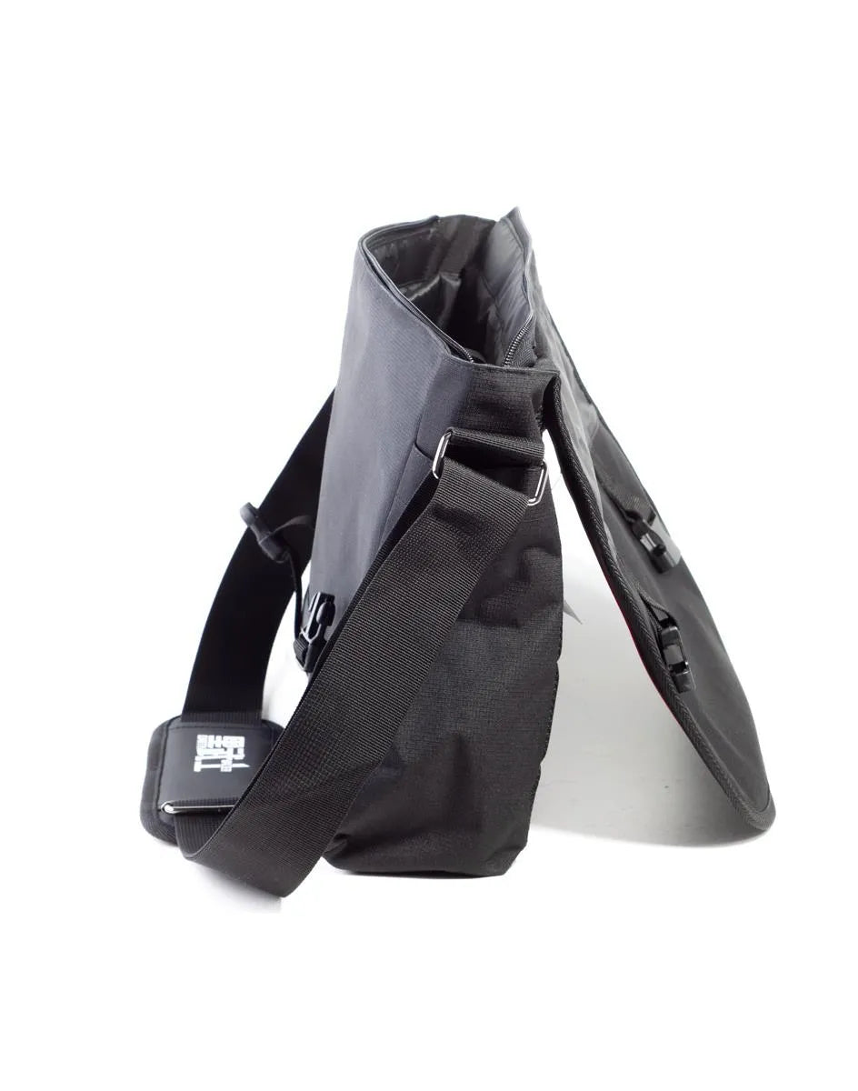 Star Wars - Taschen - Star Wars Classic Darth Vader Messenger Bag